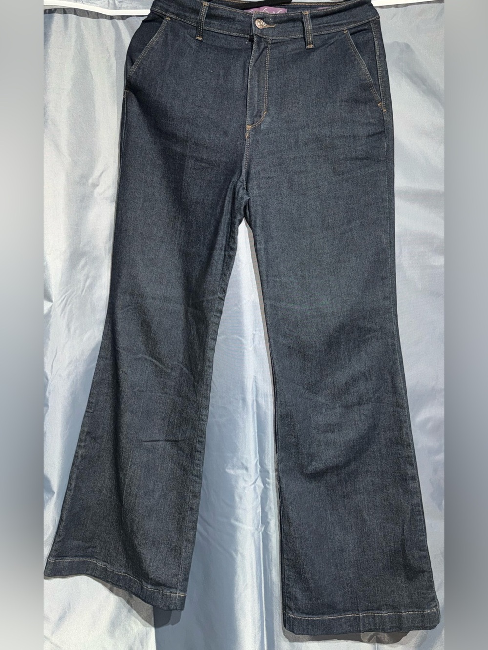 Gloria Vanderbilt Dark Blue Flared Jeans